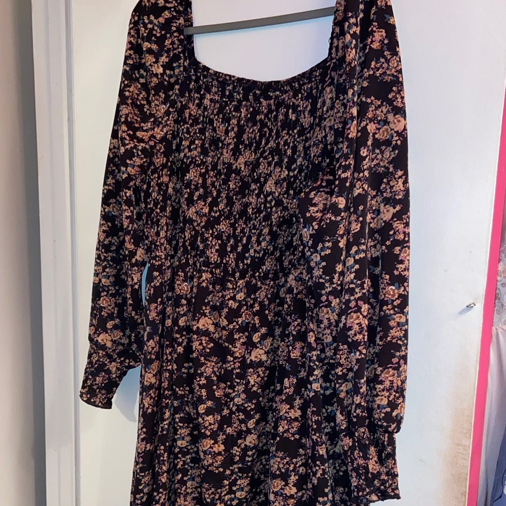 SHEIN Black and Pink Floral Long Sleeve Dress